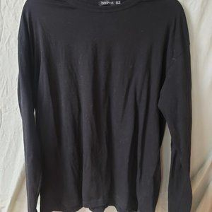 5/$30 Black Basic Long Sleeve Tee
